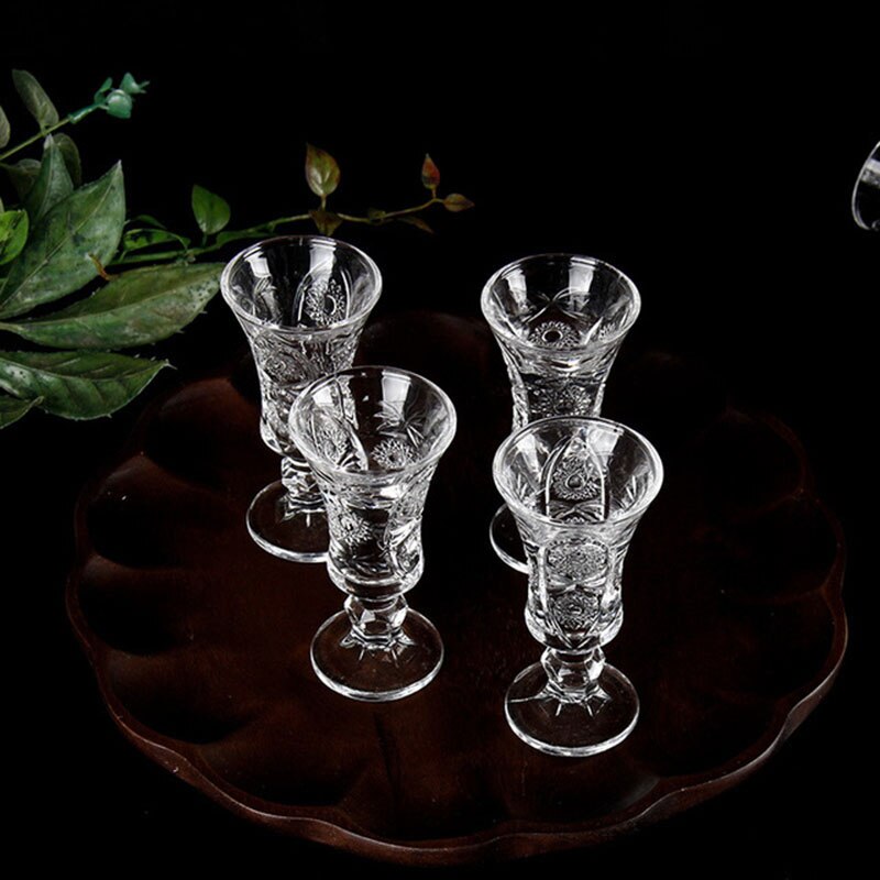 Glas Geest Cup Goblet Crystal Moutai Cup KTV Cup Bar Transparant Glas Cup met Gegraveerde Bloem Drinken Tool Drinkware