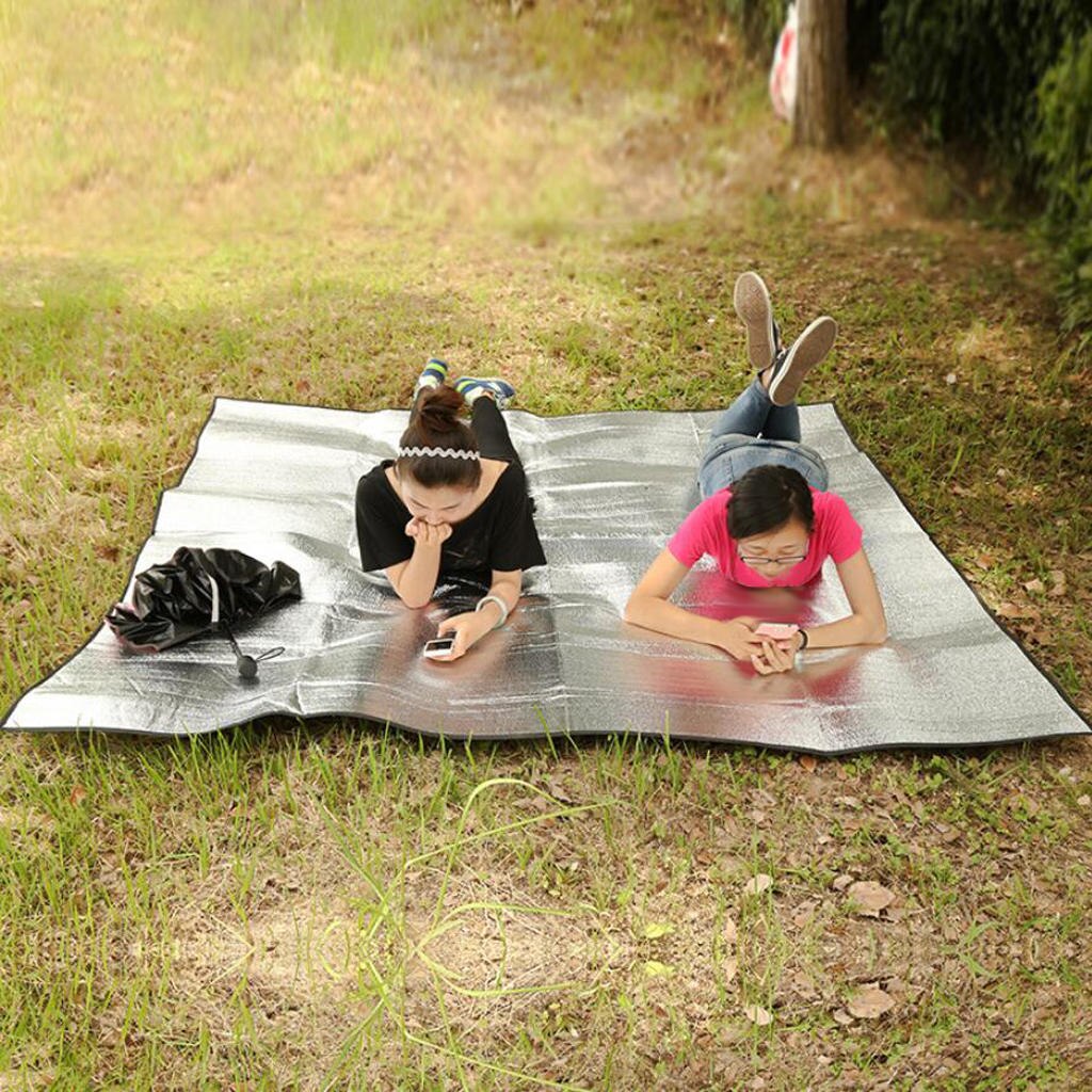 Camping Decke Wasserdicht Notfall Thermische matt Leichte Reflektierende Flugzeug Aluminium Folie Picknick Pad für Schlaf Reise Wandern