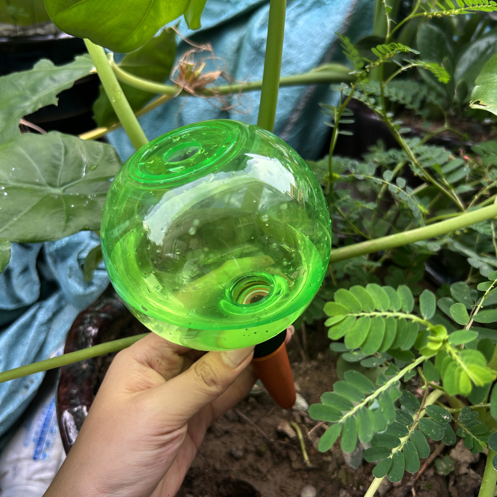 4pcs Portable Plant Waterers Drip Irrigation Kits Automatic Watering Gardening Home Flowers Plants Auto Water Dripper Device