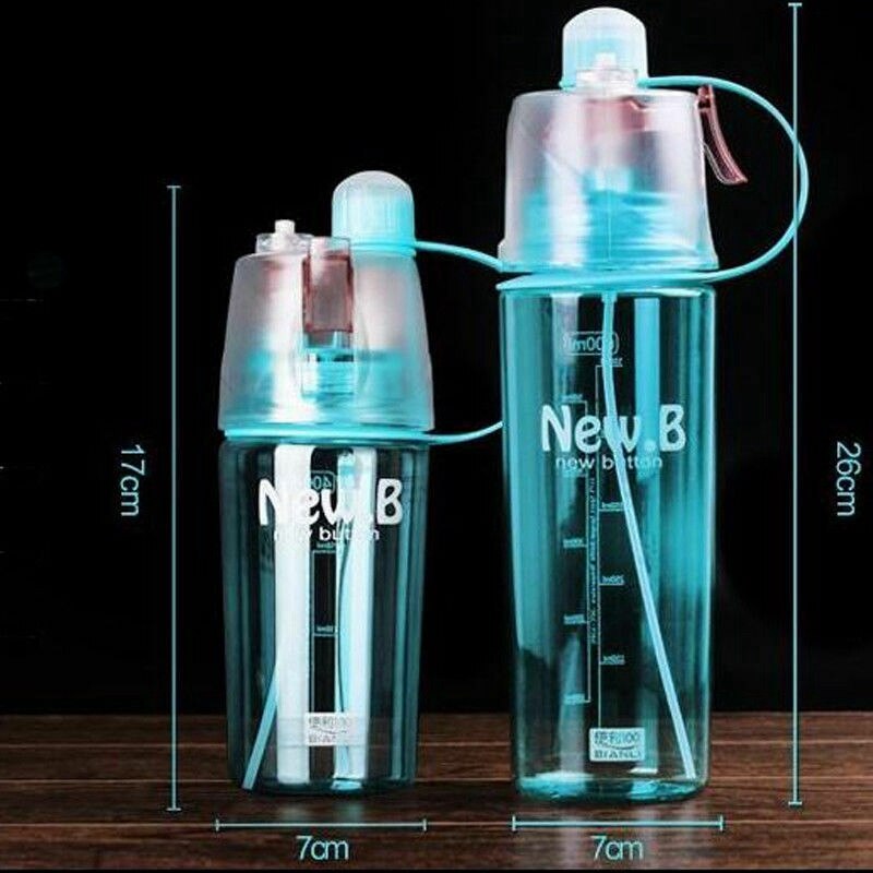 400/600ml 3 väriä kiinteä muovispray viileä kesäurheilu vesipullo kannettava muovinen pyörä polkupyörän ravistin vesipulloni: 600ml- sinistä