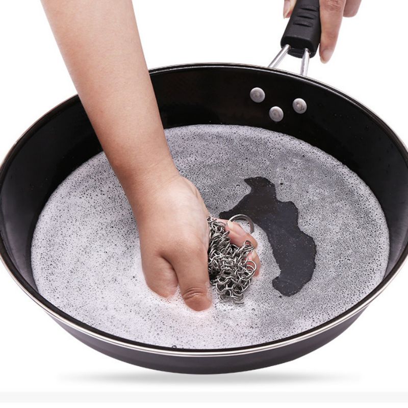 Cast Iron Cleaner, 316 Premium Stainless Steel Cast Iron Skillet, Chainmail Scrubber for Cast Iron Pan Pre-Seasoned Pan Dutch Ovens Waffle Iron Pans Scraper Cast Iron Grill Frying Pan (7 Inch Round Cast Iron Cleaner, 316 Premium Stainless Steel Cast Iron Skillet, Chainmail Scrubber for Cast Iron Pan Pre-Seasoned Pan Dutch Ovens Waffle Iron Pans Scraper Cast Iron Grill Frying Pan (7 Inch Round