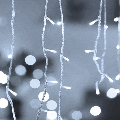 Waterproof Christmas Lights 5M Droop 0.4-0.6m Outdoor Icicle String Lights for Garden Mall Eaves Balcony Fence House Decoration: white / US plug