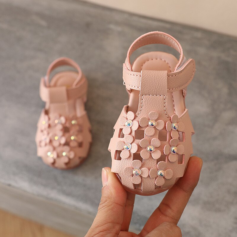 Baby Meisjes Bloemen Sandalen Zachte Pu Leer Peuter Babyschoenen Cut-Out Strand Sandalen Zomer Prinses Schoen SXJ052