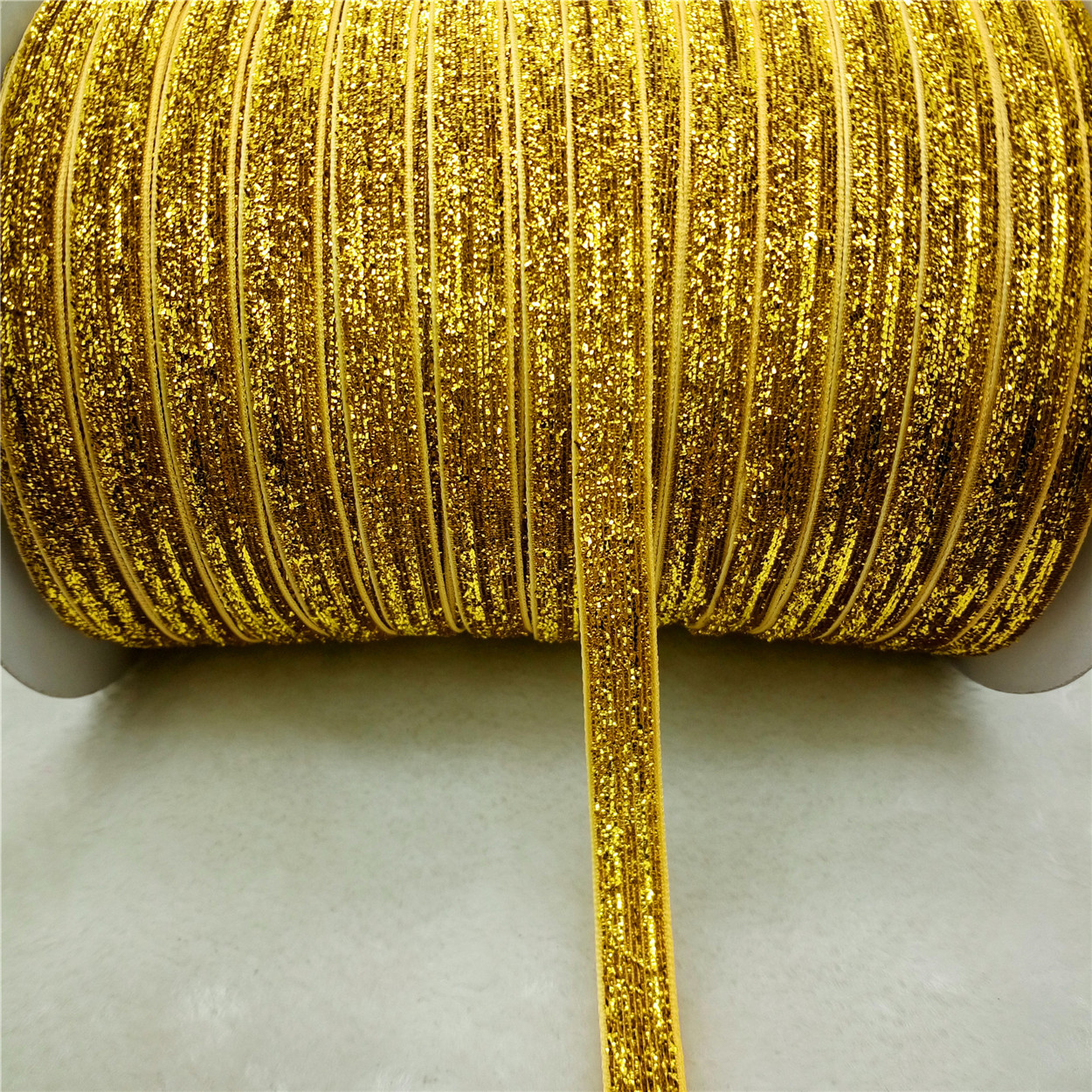Ruban de velours étincelant, nœuds de cheveux bricolage, rubans pour l'artisanat, artisanat de couture, décorations de Noël, 5 mètres, 10mm de large: Glod
