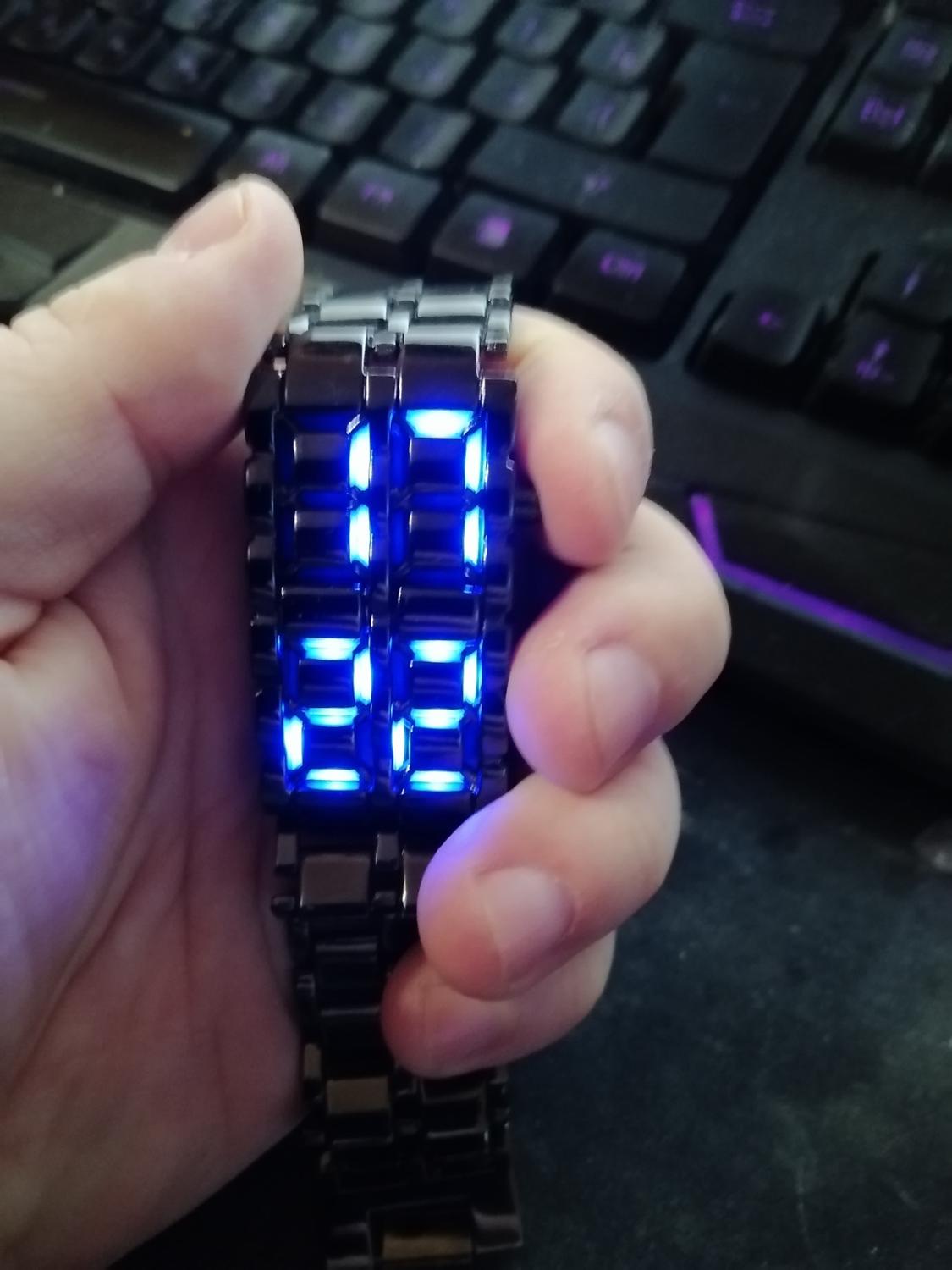 Blauw Lava Led Digitale Heren Horloge Stijl Ijzer Zwart Zilveren Armband Geïnspireerd Elektronische Horloge Часы Мужские