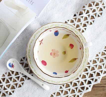 Europæisk kaffekop kulør husstand keramisk kop britisk te sæt blomst te kop eftermiddagste kop kop underkop med ske: Kirsebær