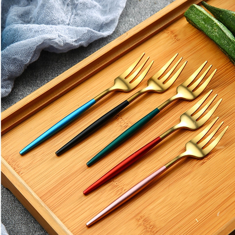 Uds Tenedor de fruta de lujo 304 de acero inoxidable de oro tenedores para tartas de postre pequeño tenedor de torta en La tenedor para caracoles restaurante
