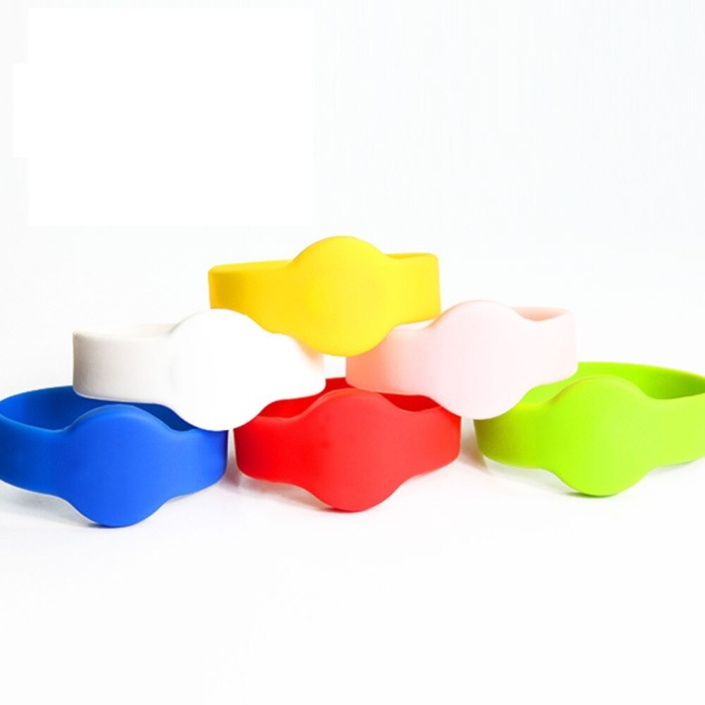 RFID Silicone Wristband With Snap Social Media NFC Chip Smart Bracelet