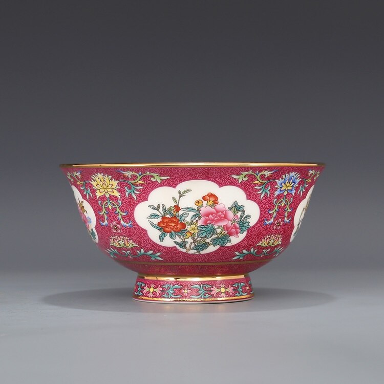 Qing Dynasty Qianlong Year Mark Bowl Pastel Color Flower Painting Gold Flower Pattern Bowl Antique Porcelain Collection: Default Title