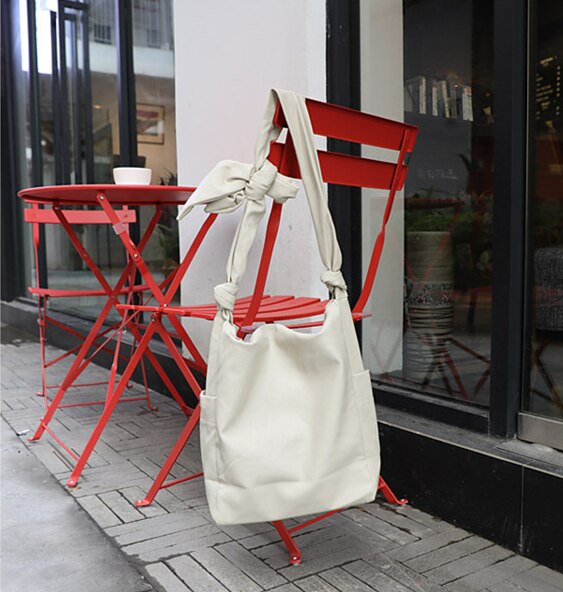 Kunstmatige Lederen Hobo Tas Voor Vrouwen Vrouwelijke Casual Leisure Soft Pu Lederen Slouch Tas Met Knoop Schouderriem Tiener Dagelijks tas: Ivoor