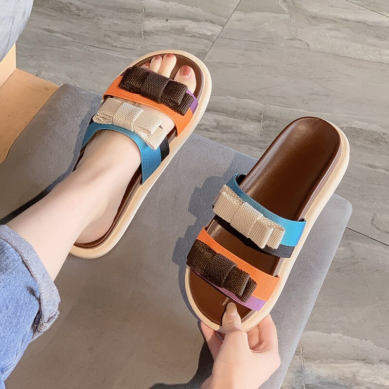 Fujin zomerslippers voor dames, casual massage, duurzame slippers, strandsandalen, damessandalen met sleehak, gestreepte dameskamerslippers