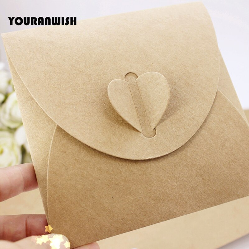 50 pcs/lot Kraft Paper Envelop 5.1x5.1inch(13x13cm) Envelpes for Invitations 5color Post Card Holder Love Heart Paper Envelope