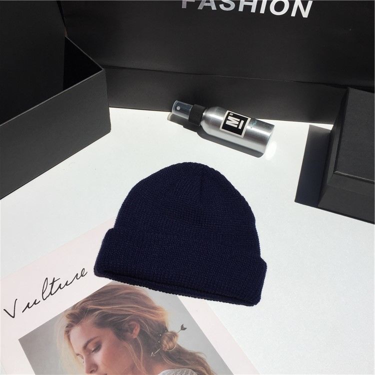 Gorro de lana de punto cálido de Color sólido de invierno y otoño para hombre y mujer, gorro con puños fluorescentes, gorro femenino, gorro cálido, gorro informal: Navy Blue