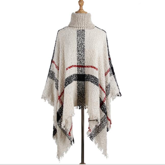 Efterår vinter poncho strikket rullekrave plaid kvinder poncho flagermusærmer lange ponchoer og kapper sweater pullovere: Beige