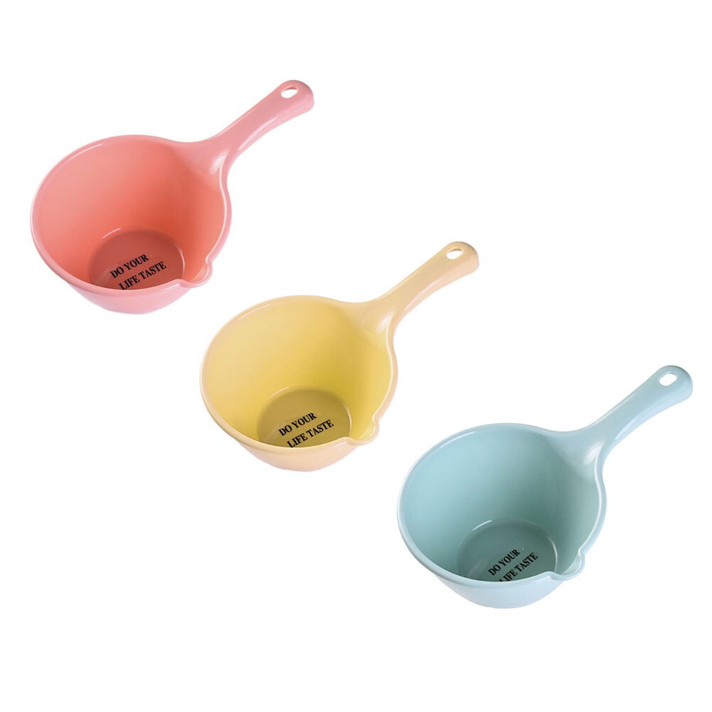 3pcs Plastic Kitchen Water Ladle Water Container Simple Style Water Ladle for Home