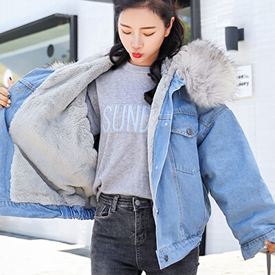 À capuche Fourrure Vestes En Jean Femme Doublure Coton Hiver Plus Épais Denim Manteaux Dames décontracté Veste Femme grande taille vêtements coupe large Haut: gray / S