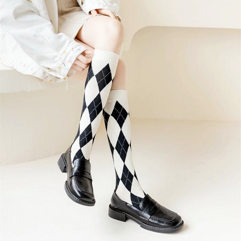 Dreamlikelin Autumn Winter Harajuku Girls Cotton Socks Female Uniform Argyle Socks Wing Rhombus Kawaii High Tube Knee Socks