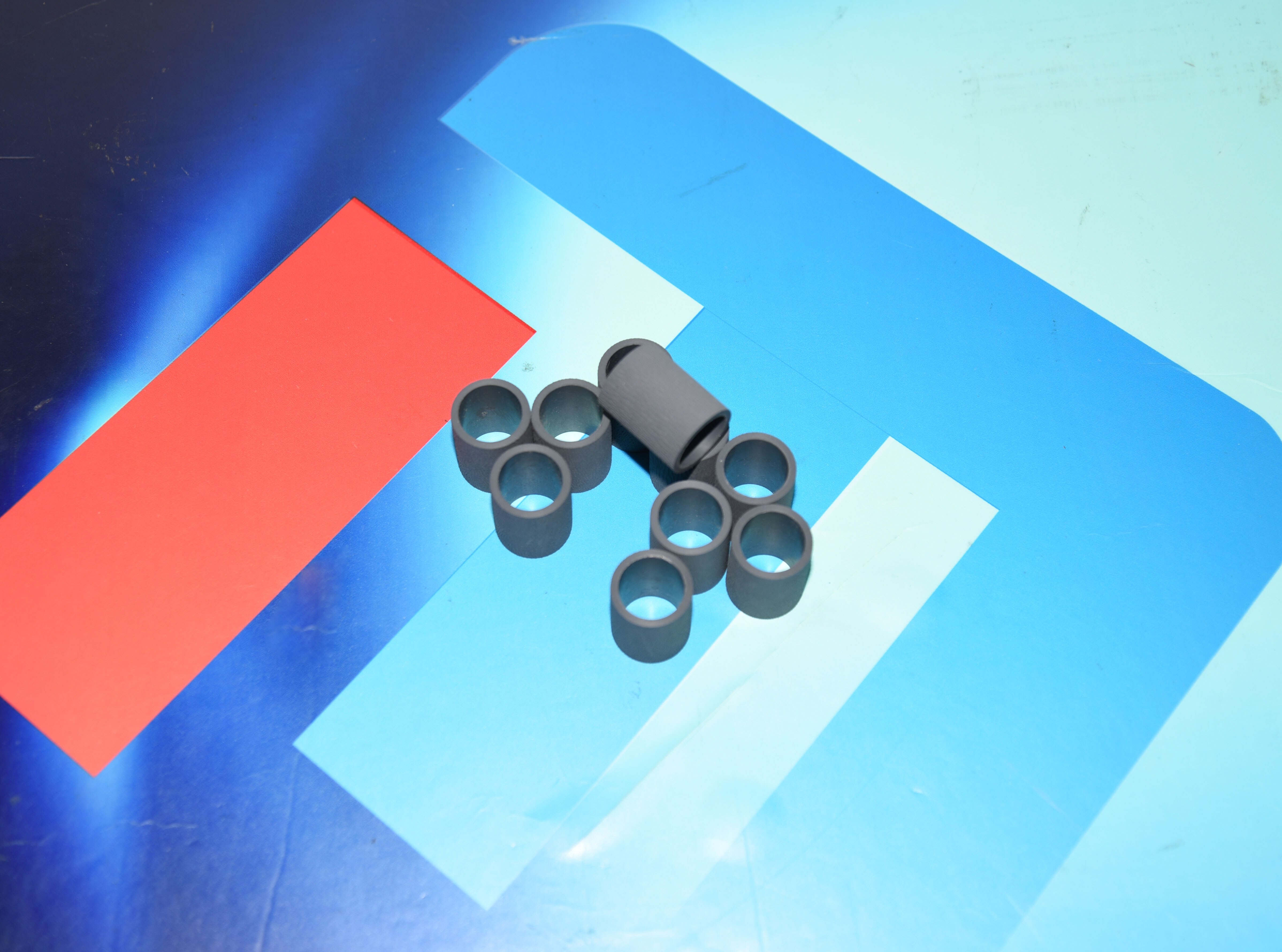 10PS Feed roller tire for ToshibaFor Toshiba E16 E163 E205 E233 E255 E256 E280 E355 E353 E450 E450 E506 6LE69833000 4401964410