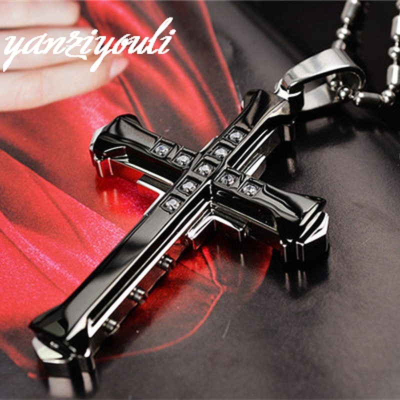 Punk Ketting voor Mannen Jesus Crystal Cross Hanger Kettingen Goud Zilver en Zwart Kruis Ketting Mode-sieraden