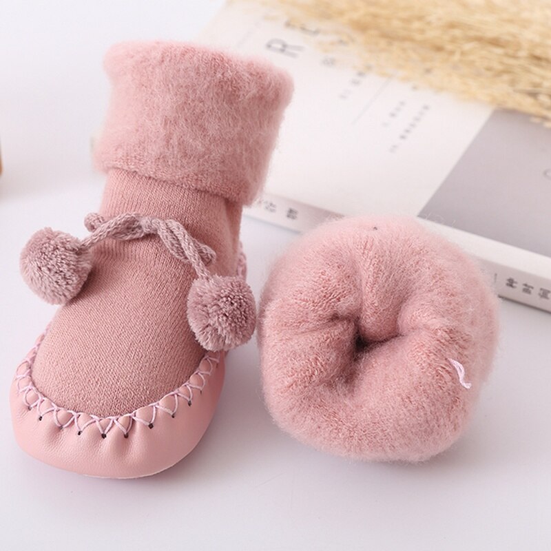 Winter Thicken Baby Socks Cute Pompom Balls Boys Girls Soft Rubber Soles Anti-Slip Children Floor Socks Toddler Shoes