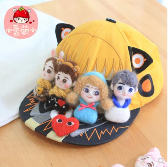 Human image brooch wool needlepoint kit wool felt needle felting keychain craft needlecraft DIY handmade