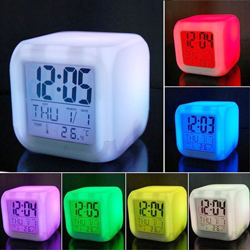 7 kleur Change LED Digitale Wekker Multi-Funtional Stress Verlichten Wekker Digitale Gloeiende Klok Slaapkamer Producten