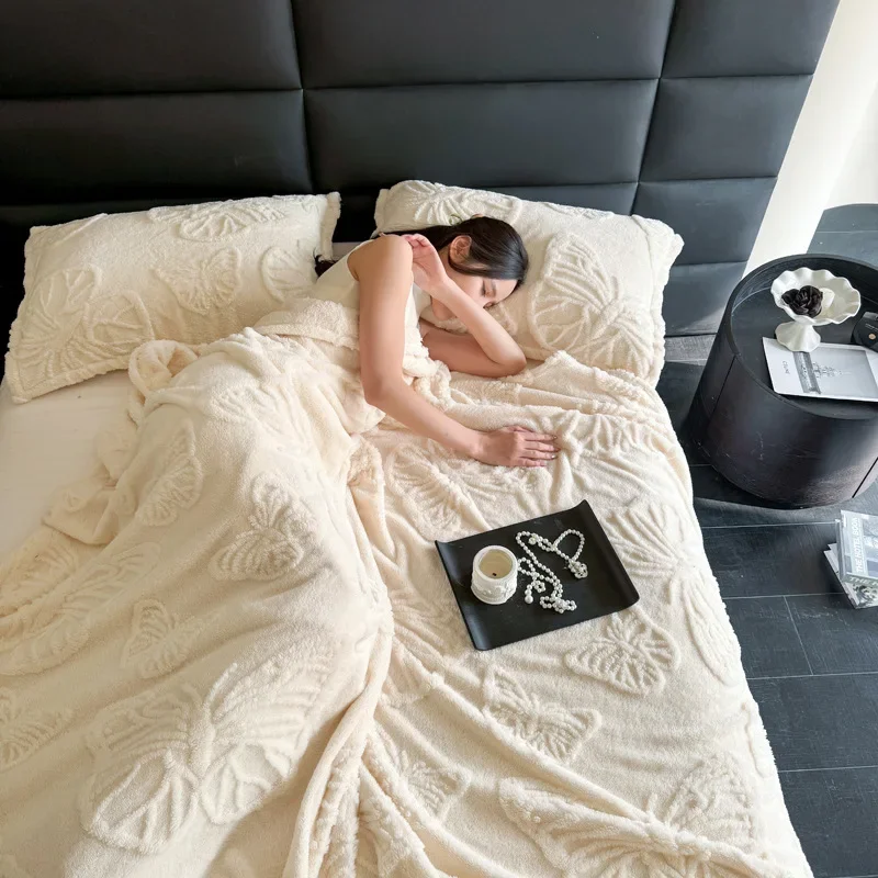 Flannel Taft Office Nap Blanket Butterfly style Dish Coral Fleece Blanket Solid color multifunctional leisure blanket