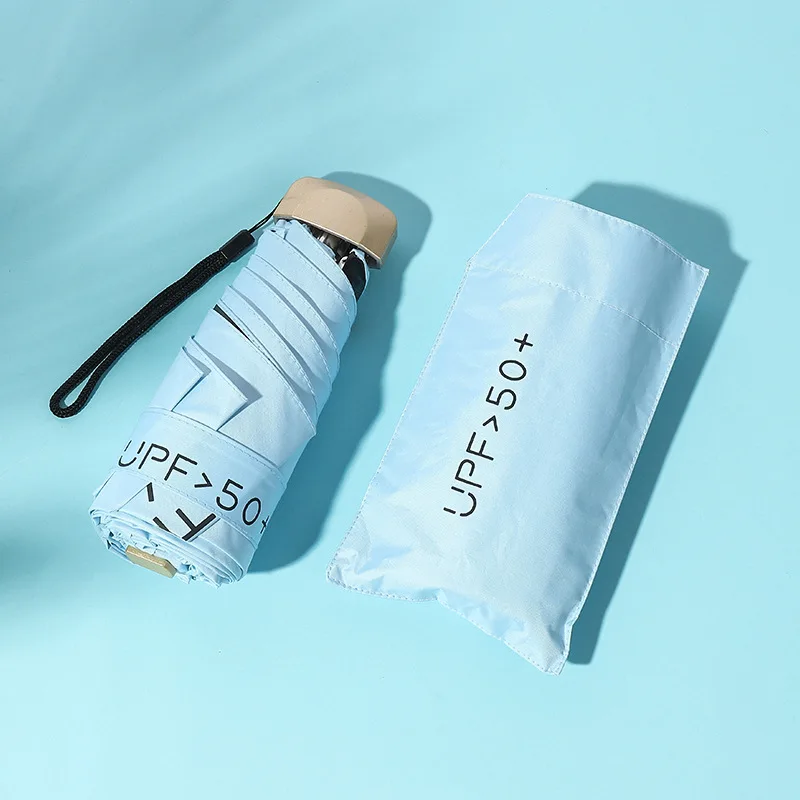 Sonniger Regenschirm faltbarer ultraleichter kleiner flacher fünffacher Regenschirm Sonnenschutz Sonnen-UV-Schutz Mini-Taschen schirm: Himmel Blau
