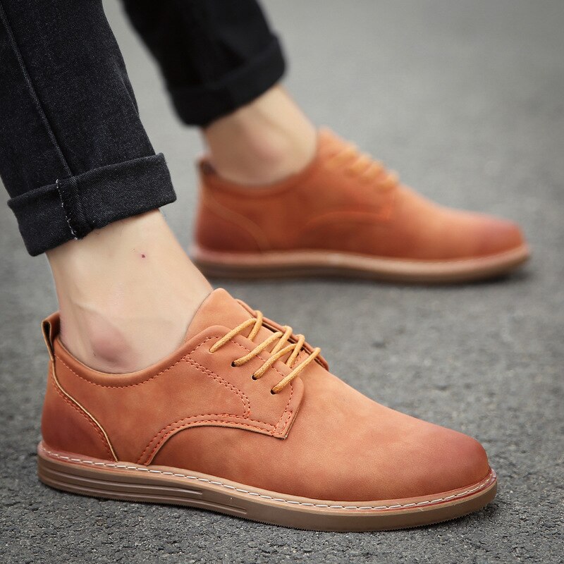 Miesten kengät vapaa-ajan mukavat loaferit miesten nauhakengät pu-nahkakengät miesten lenkkarit kevät miesten matalat kengät