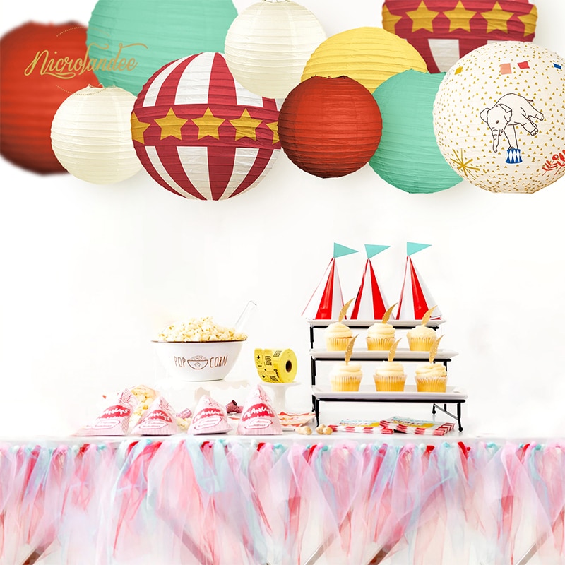 Décorations de fête cirque NICROLANDEE 10 pièces | Décor bricolage pour fête prénatale anniversaire enfant carnaval, lanternes en papier rouge blanc