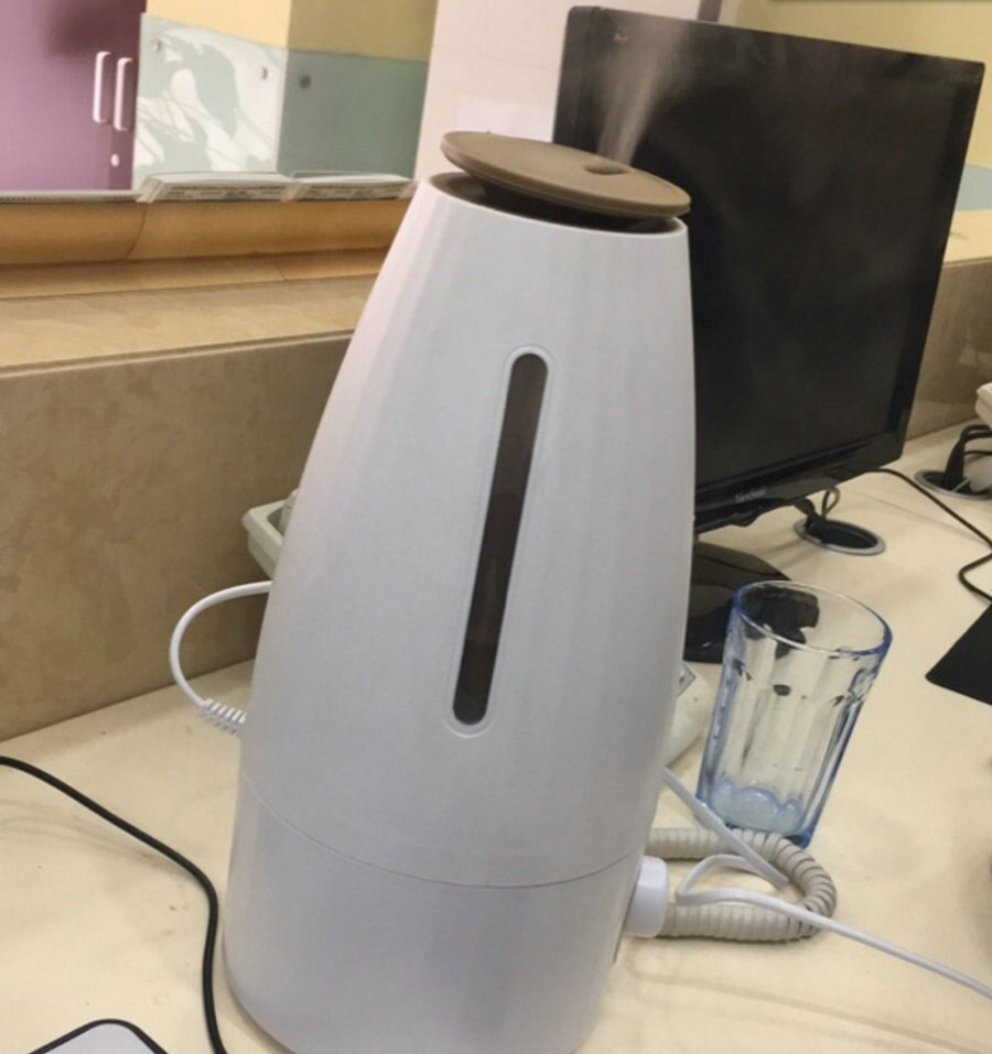 mini 2l humidifier 220v mini electric humidifier low radiation 2L white quiet air humidification portable humidifier