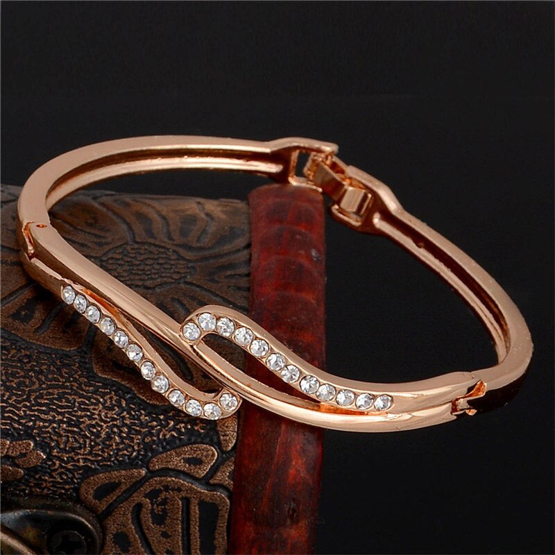 SHUANGR Elegent Hartvorm Open Bangle Voor Vrouwen Ingelegd Ronde Rhinestone Rose Goud Kleur Armband Sieraden TZ323