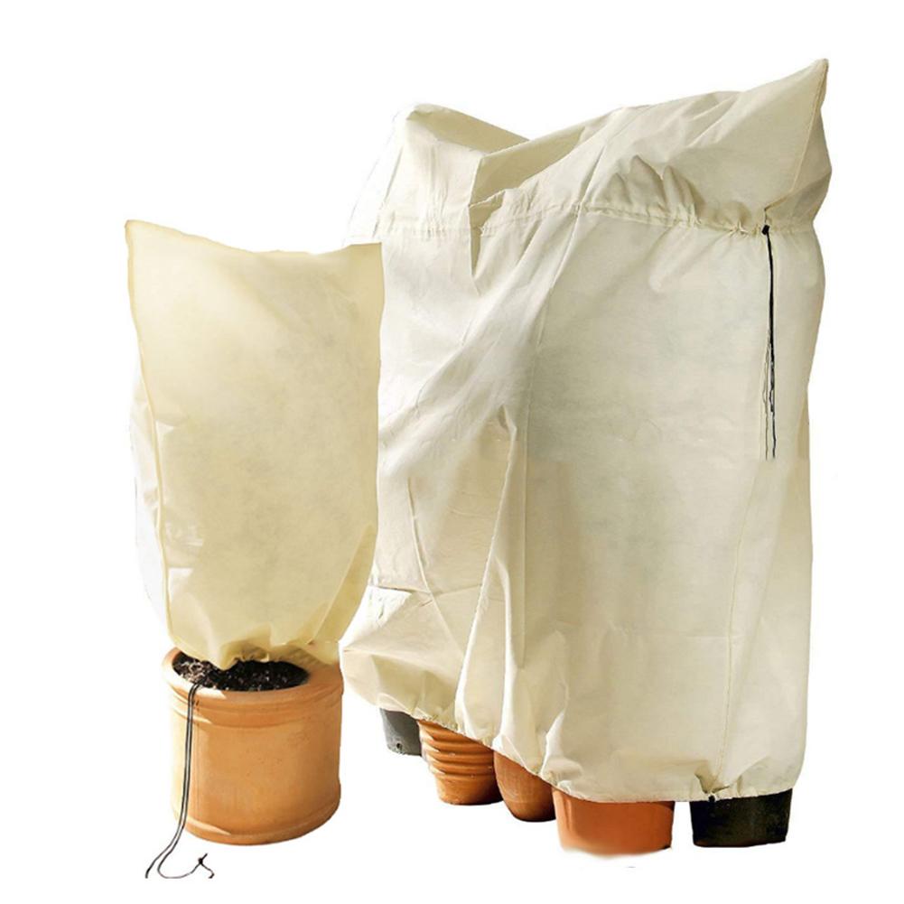 Capa de proteção de geada de plantas de inverno para árvores de fruto em vasos de plantas de jardim