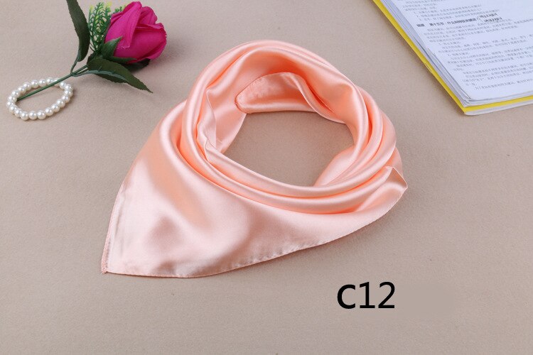 WZCX 60*60cm Frauen Einfarbig Seide Schal Frühling Herbst Neue Einfache Quadratische Schals Für Damen Weibliche schal: 12