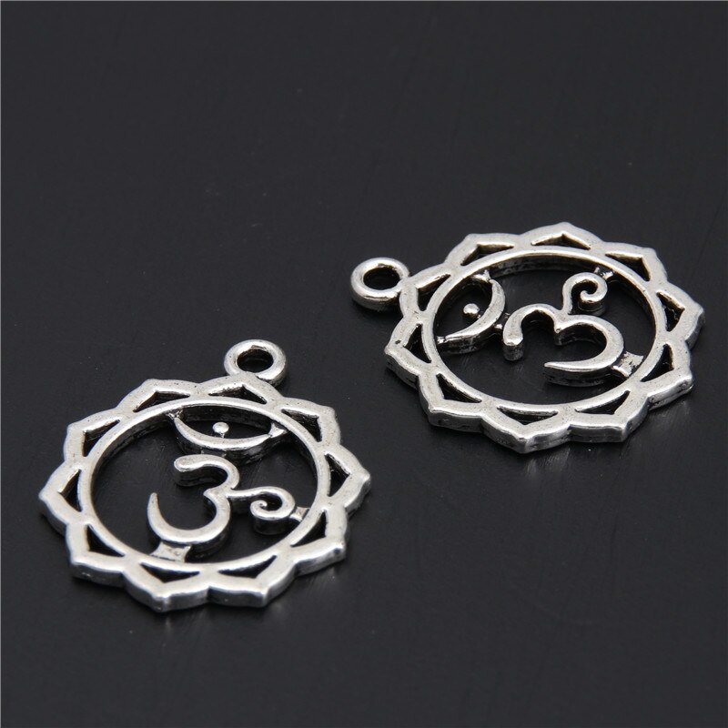7 abalorios de Color plateado para hacer joyas, colgante de Mandala, Yoga, OM, budista, de Metal, 7 uds.: A2913