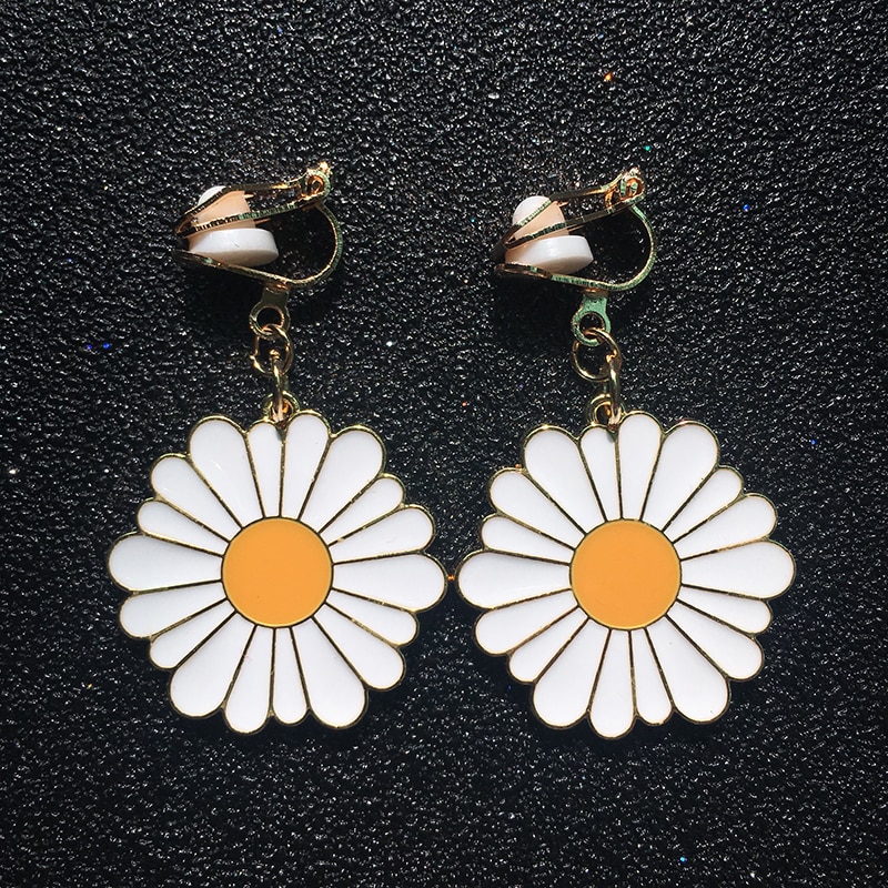 Słodkie stokrotka nausznice bez otworu klipsy robić uszu biały słonecznik kolczyk bez kolczyka ucho mankiet kolczyki damskie CE481