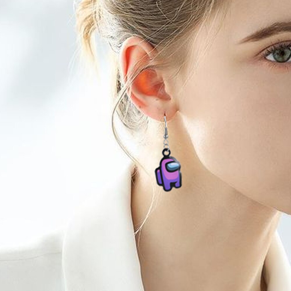 Pendientes colgantes de Juegos populares de los Estados Unidos para niñas, joyería brinco, juguetes de figuras de amongUS