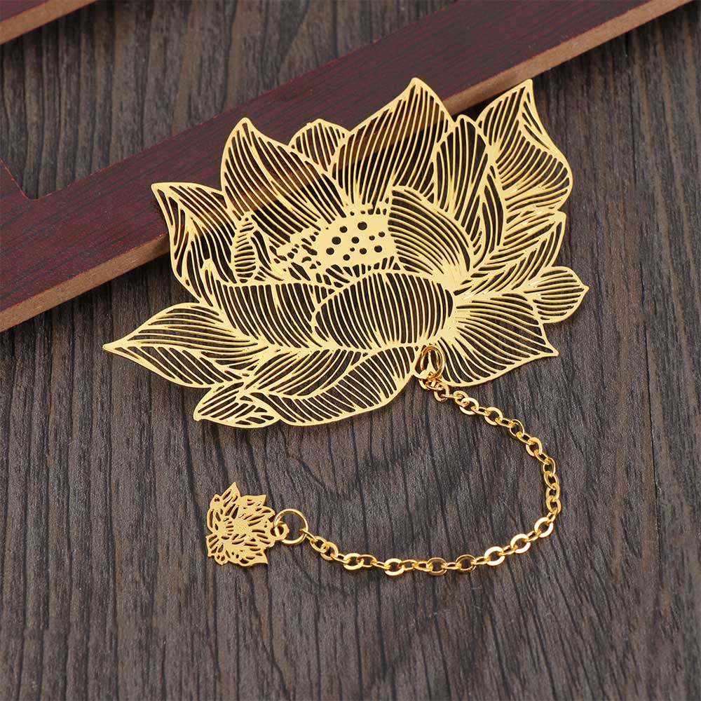 Chinese Style Metal Hollow Brass Bookmark Lotus Lotus Leaf Bookmark Stationery Fine Art Accessories