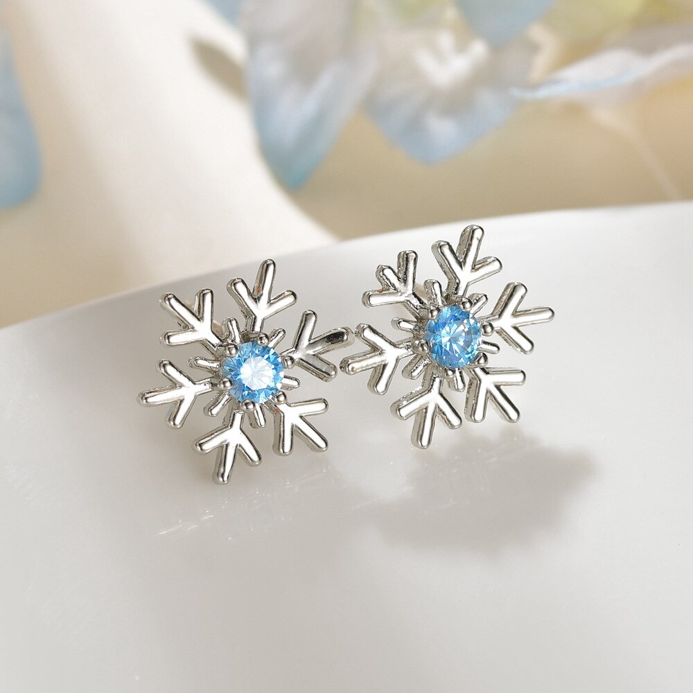 Korea udsøgte zirconia snefnug ørestikker til kvinder skinnende krystal blomst øreringe piger trend bryllup fest smykker: 5