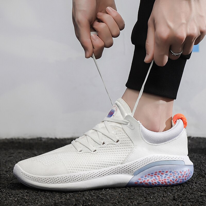 Breathable Holes Summer Men's Shoes Lightweight non-slip casual man sneakers soft men's breathable summer sneakers Air Mesh