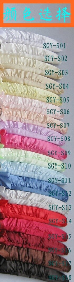 Satin Padded Hanger Silk Wrapped Clothes Hanger Clothes Hanging Silver Hook Sponge Hangers Clothes Shop Display Hangers: 15