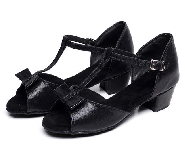 Korting Prijs Meisjes Tieners Vrouwen Leer Stof Bowtie Lage Hak Latin Dans Partij Schoenen Zomer Dansen Sansals