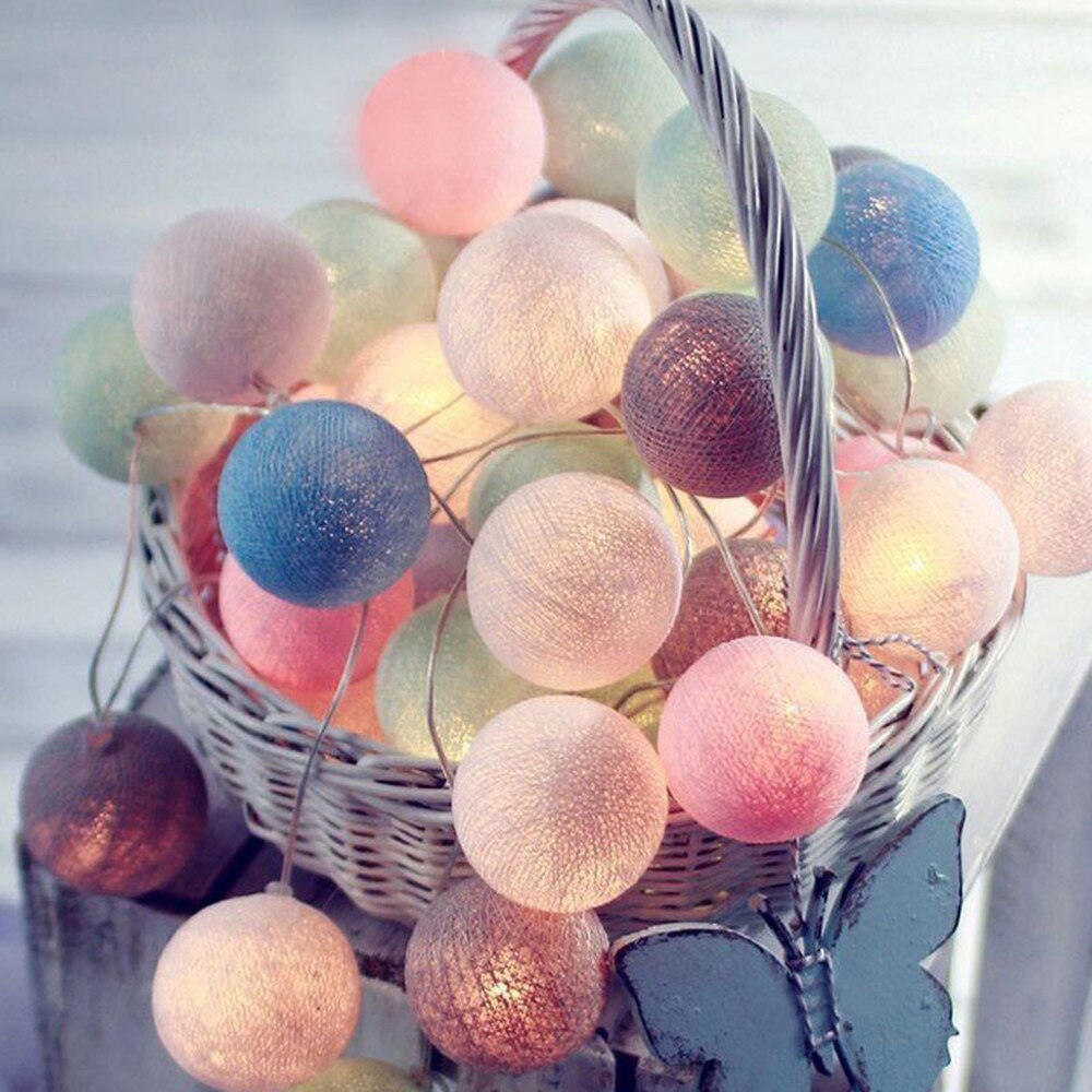 Guirnalda de bolas de algodón para decoración navideña, 20 luces LED de 2,2 M, 3,5 CM de diámetro, lámpara de cama para casa, de boda y vacaciones