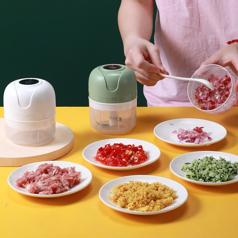 Electric Mini Food Chopper USB Charging Mini Electric Garlic Chopper Small Food Processor for Onion Garlic Pepper Vegetable