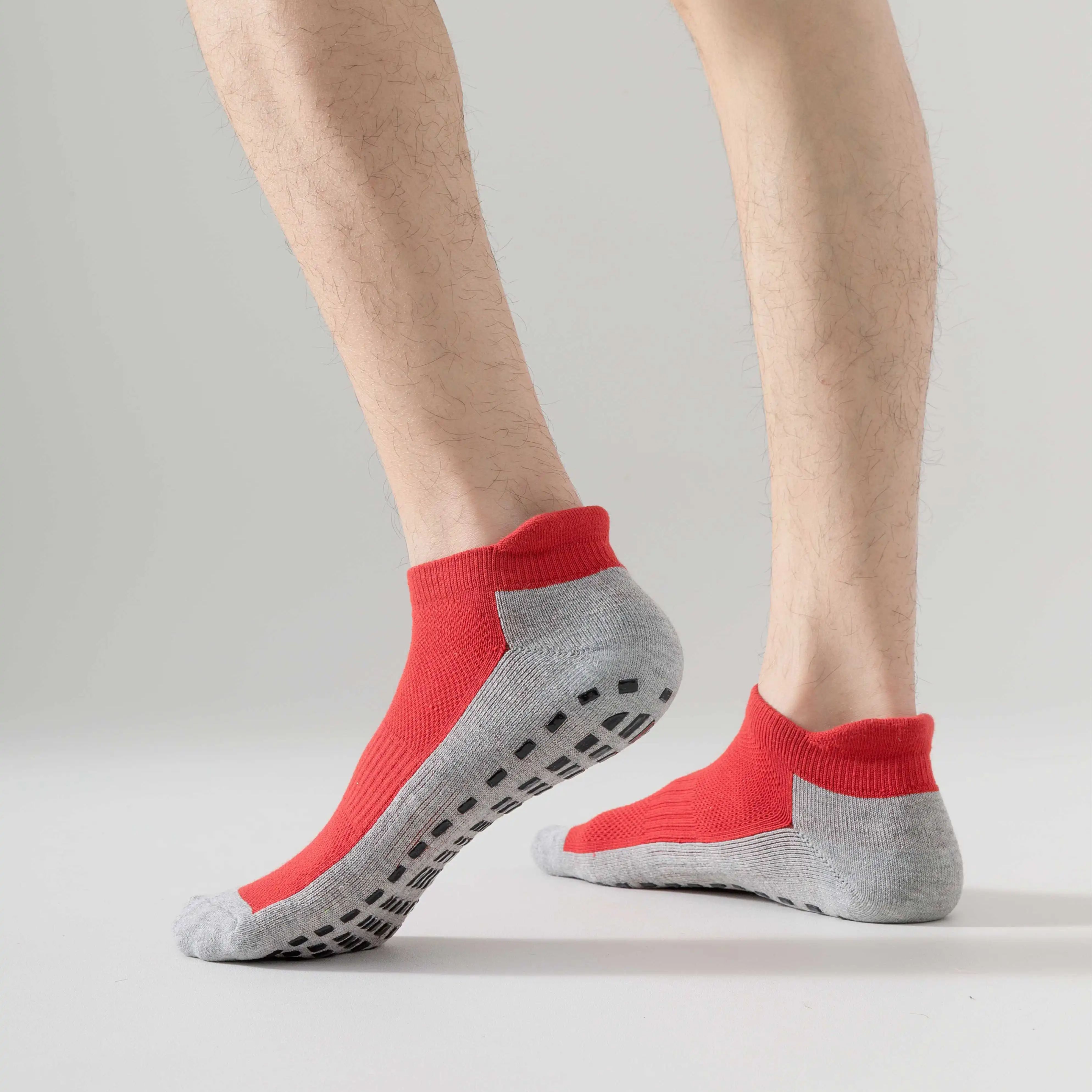 Voetbalsokken, verdikte handdoeksokken, basketbalsokken met korte buis voor heren, antislip- en slijtvaste sportsokken van siliconen