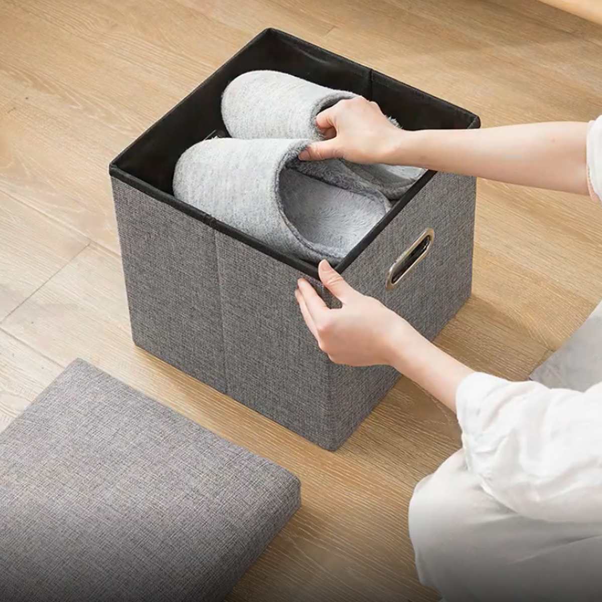 Multifunktionell vikbar tygförvaring pallbänk liten soffa minimalistisk konstnärlig stil barnstol fotpall 31 x 31 x 31cm