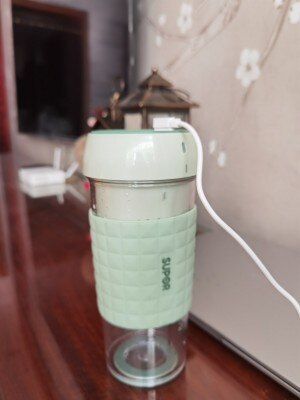 USB Rechargeable Electric Fruit Juicer Mini Multi Juice Machine Portable Mini Fruit Juicer Cup: green