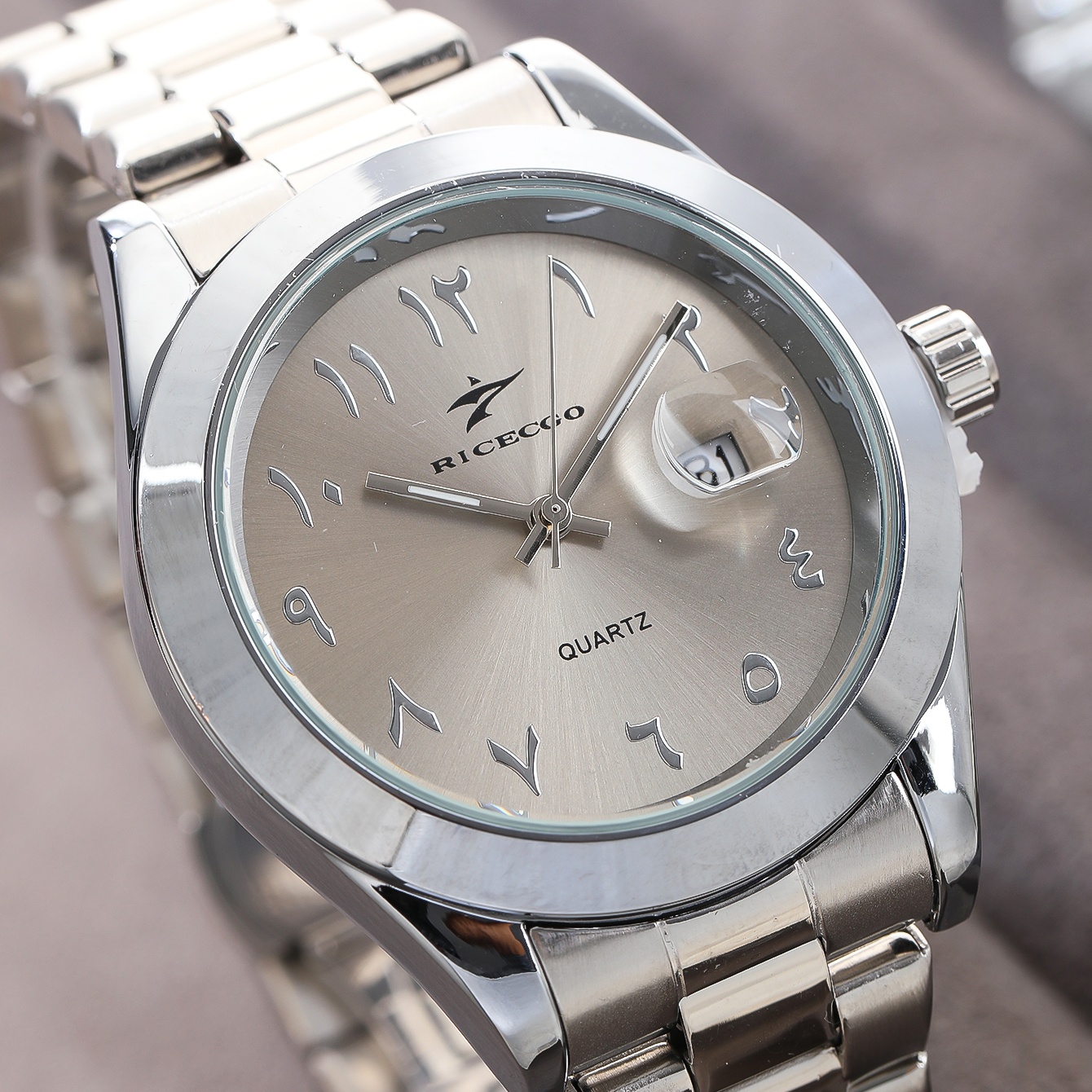Quartz ur herreur luksuriøst trendy enkelt moderigtigt armbåndsur til daglig brug forretningsur herreur kalenderure