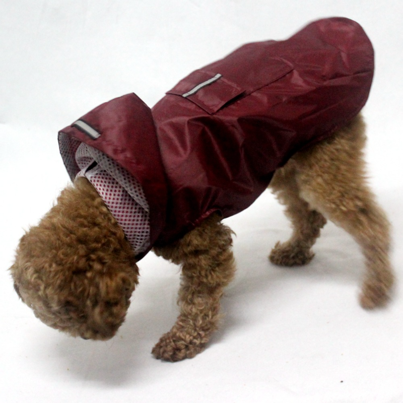 Capa de chuva para cães, jaqueta à prova d'água com capuz, poncho de chuva para animais de estimação, roupas com listra reflexiva, acessórios para capa de chuva para cães ao ar livre