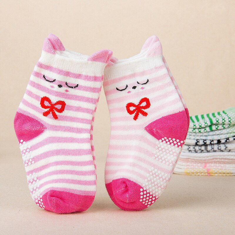 2 Pairs Newborm Baby Socken Baumwolle Imitieren Hand genäht Kopf Silikon Anti-skid Kleidung Zubehör Cartoon Socke Jungen mädchen